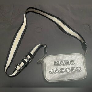 MARC JACOBS CROSSBODY BAG